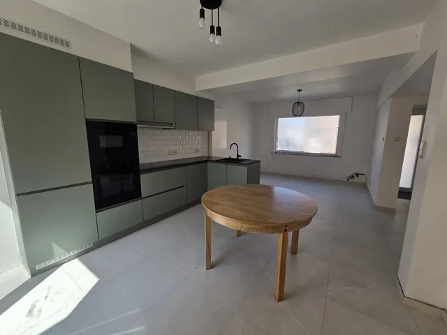 Huis te huur in Kortrijk – 1/10