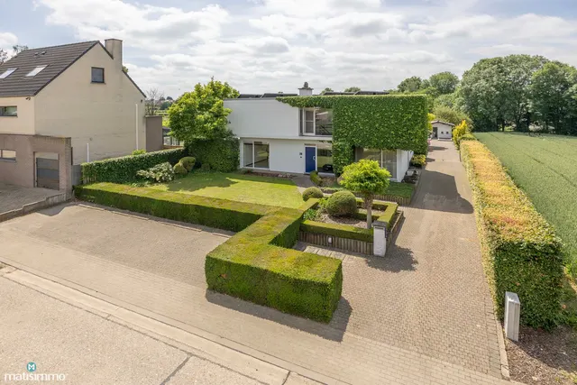 Villa à vendre à Riemst – 1/10