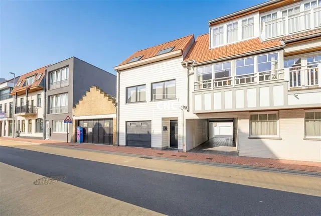 Huis te koop in Duinbergen – 1/10