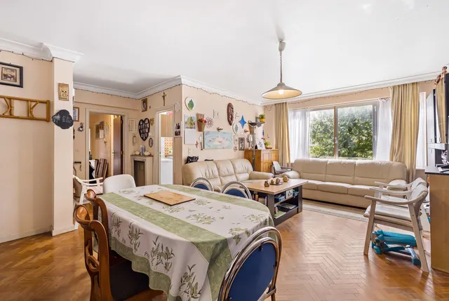 Appartement te koop in Forest – 1/10