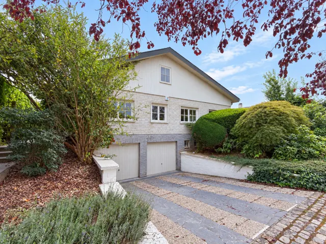 Maison à vendre à Waterloo – 1/10