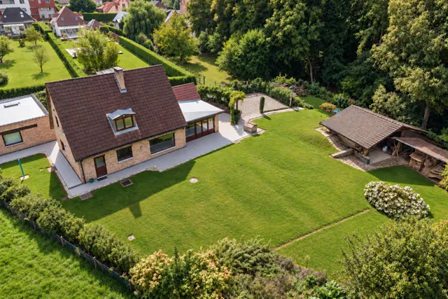 Maison à vendre à Waterloo – 1/10