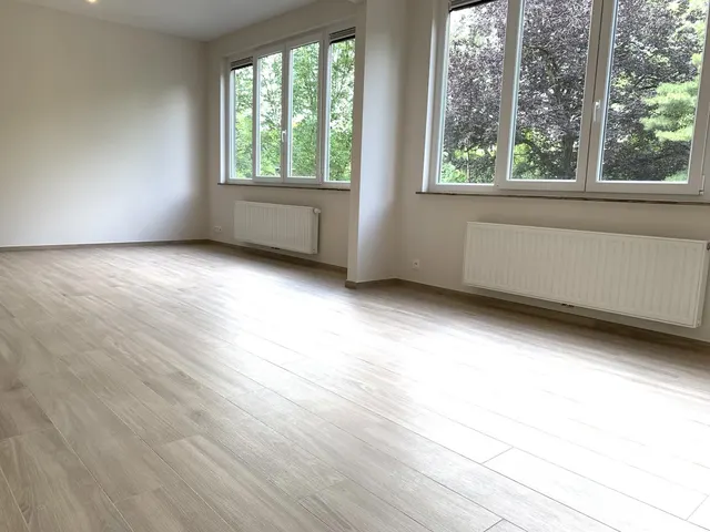 Appartement te huur in Molenbeek-Saint-Jean – 1/10