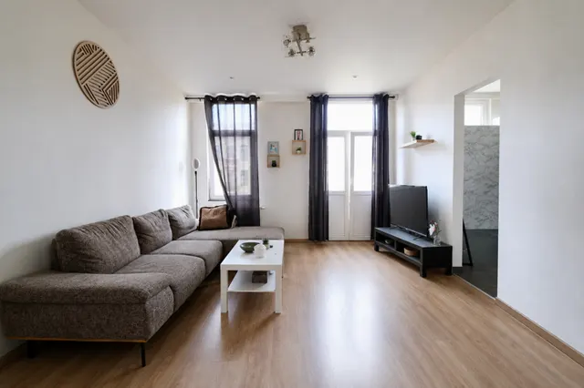 Apartment for sale in Molenbeek-Saint-Jean – 1/10