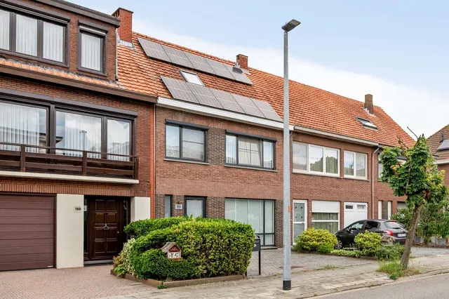Maison à vendre à Aartselaar – 1/10