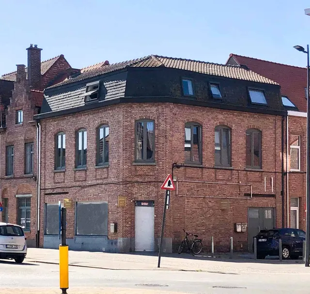 Huis te koop in Ieper – 1/10