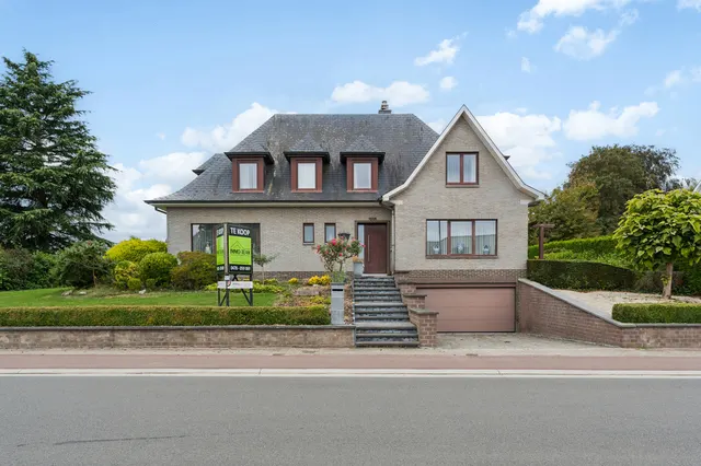 Villa à vendre à Lennik – 1/10