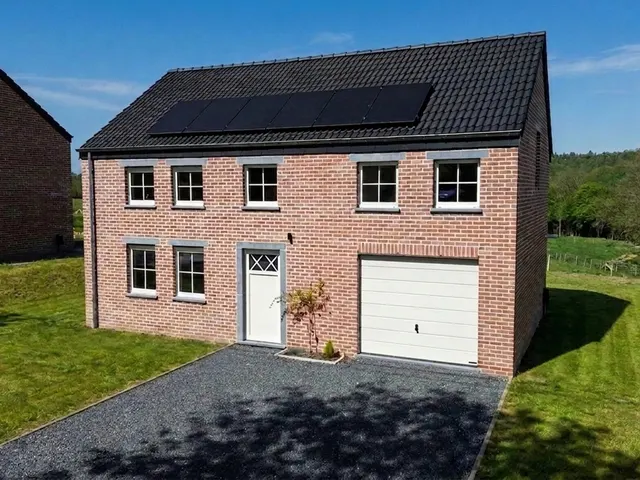 Maison à vendre à Houyet – 1/9