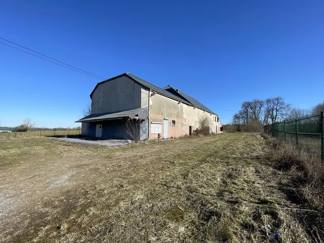 Maison à vendre à Bievre – 1/10