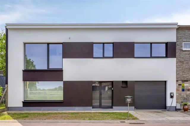 Huis à vendre à Nieuwerkerken – 1/10