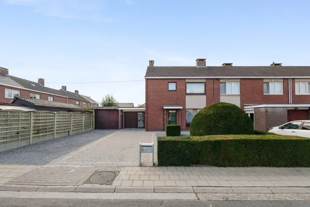 Huis te koop in Sint-Truiden – 1/10