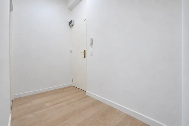 Rez-de-chaussée à vendre à Molenbeek-Saint-Jean – 1/10