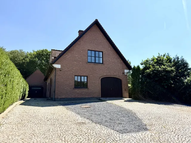 Huis à vendre à Ninove – 1/10