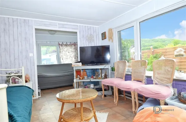 Huis te koop in Yvoir – 1/10