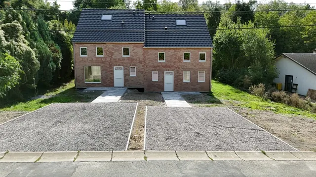 Maison à vendre à Yvoir – 1/10