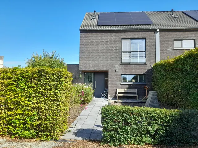 House for sale in Zottegem – 1/10
