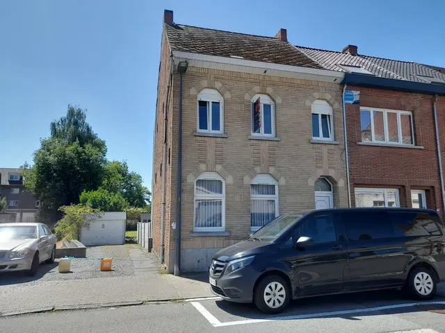 House for sale in Brakel – 1/10