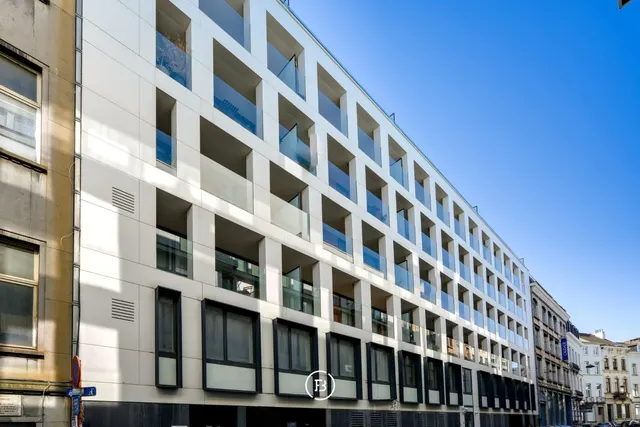 Appartement te koop in Elsene – 1/10