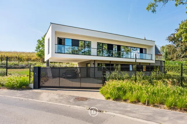 Villa à vendre à Ronse – 1/10