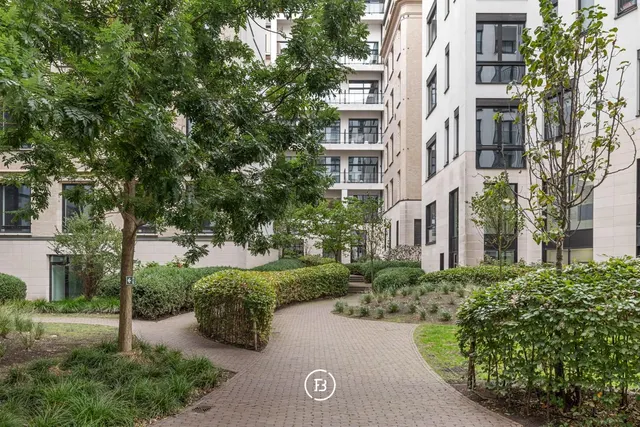 Appartement te koop in Brussel – 1/10