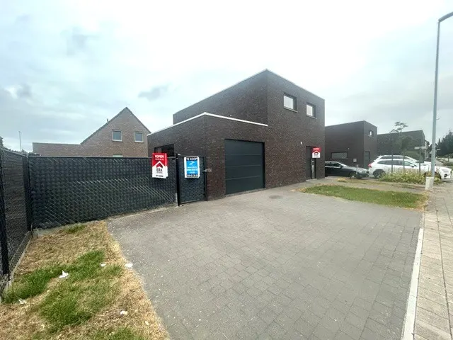 Maison à vendre à Harelbeke – 1/10