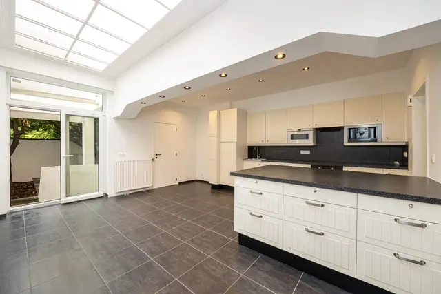 Appartement te koop in Antwerpen – 1/10