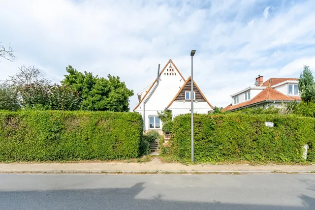 Huis te koop in Wezembeek-Oppem – 1/10