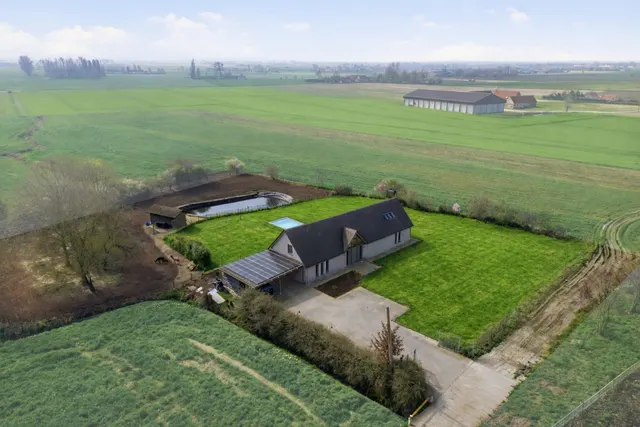 Huis te koop in Alveringem – 1/10
