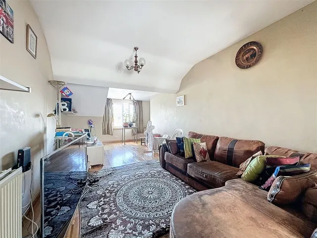 Appartement te koop in Laeken (Bru.) – 1/9