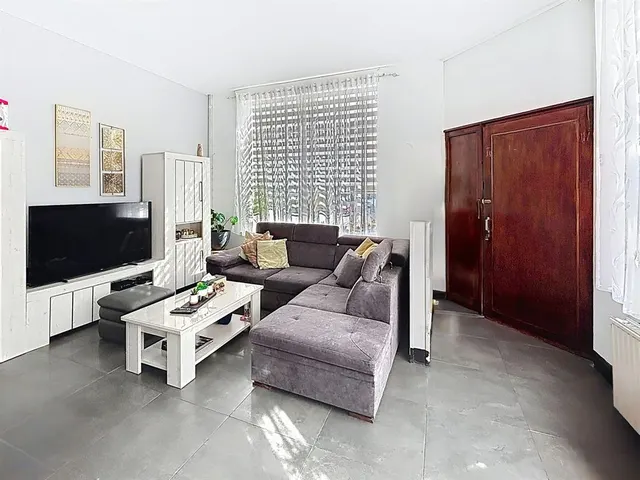 Duplex à vendre à Saint-Gilles – 1/6