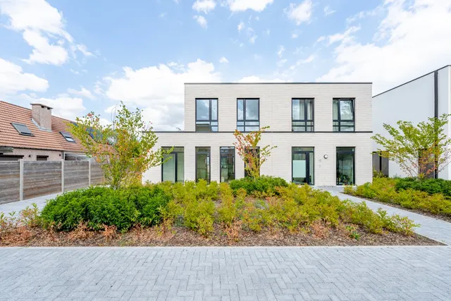 Huis te koop in Sint-Niklaas – 1/10