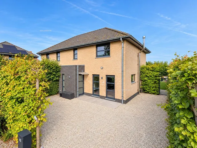 Huis te koop in Kruisem – 1/10