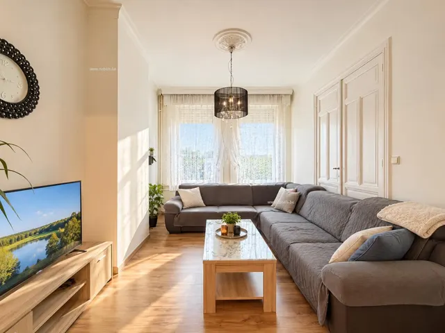Maison à vendre à Ronse – 1/10