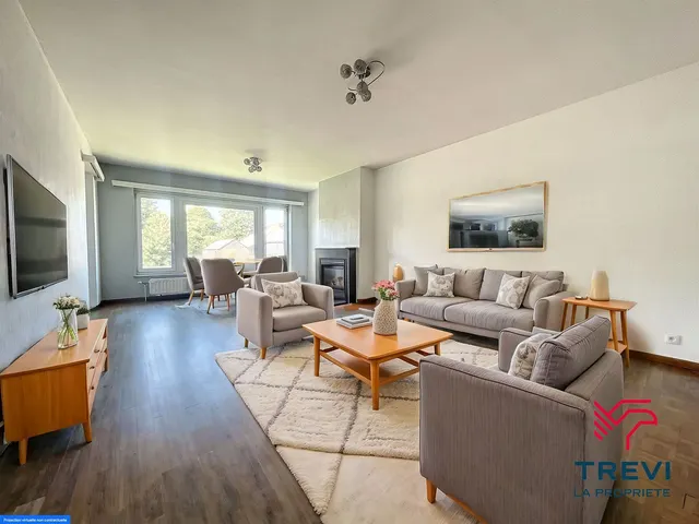 Appartement à vendre à Lodelinsart – 1/10