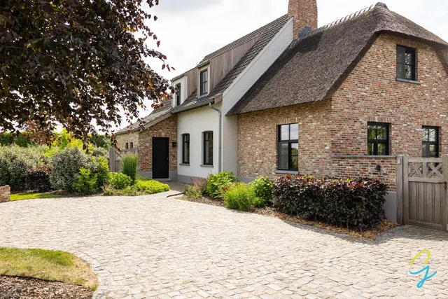 Huis te koop in Sint-Laureins – 1/10
