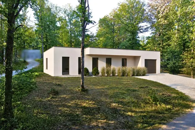 Huis te koop in Neuville – 1/4
