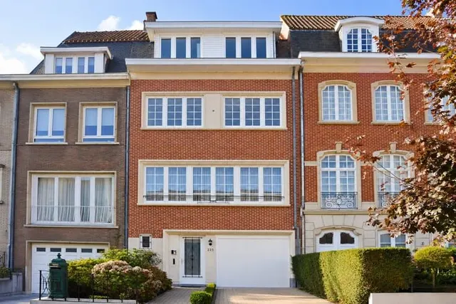 Maison à louer à Ixelles – 1/10