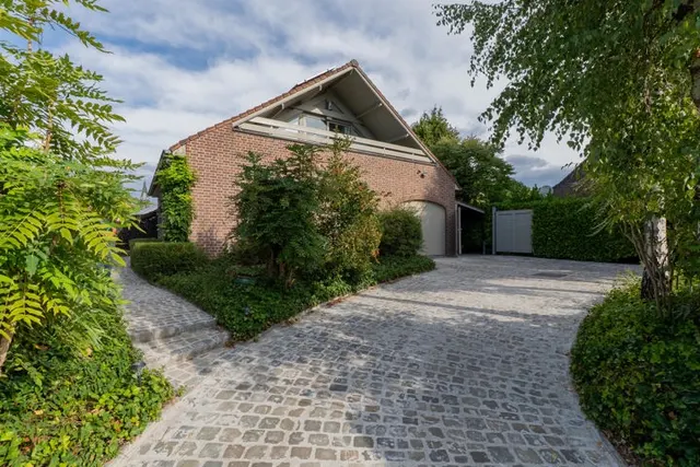 Villa te koop in Moeskroen – 1/10