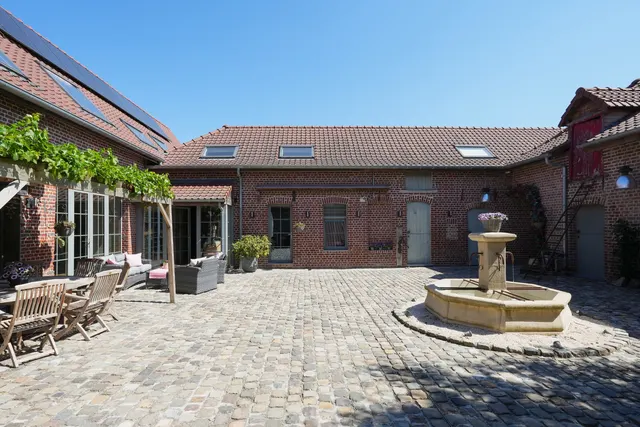Hoeve te koop in Pecq – 1/10