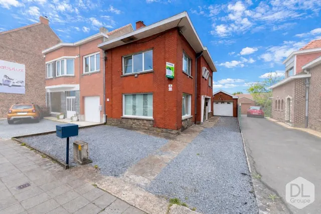 Huis for sale in Moeskroen – 1/10
