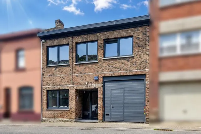 Huis te koop in Dampremy – 1/4