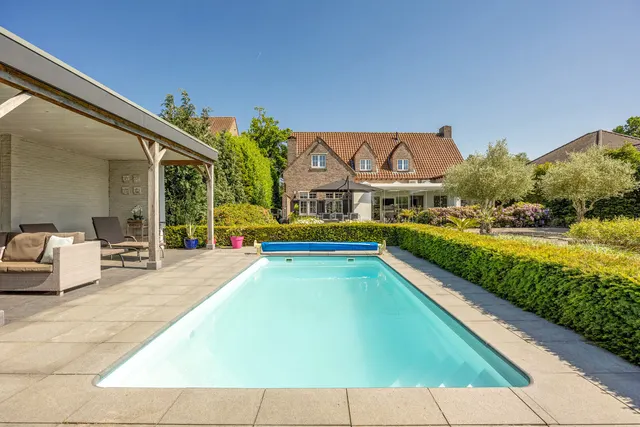 Villa te koop in Poppel – 1/10