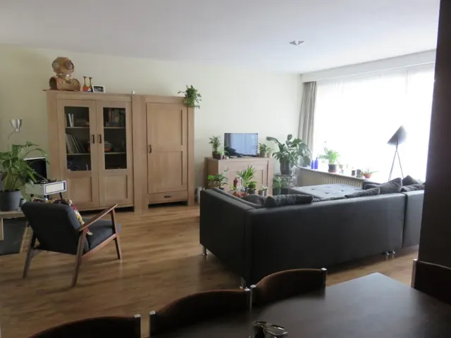 Appartement te koop in Wilrijk – 1/10