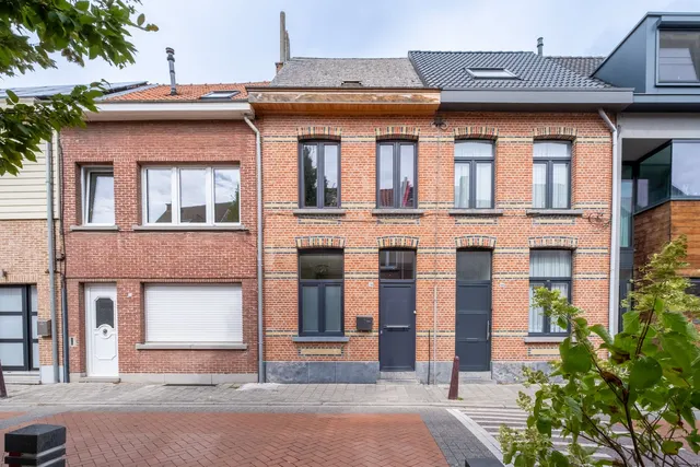 Maison à vendre à Kontich – 1/10