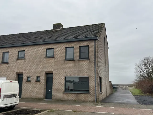 Huis à louer à Eeklo – 1/10