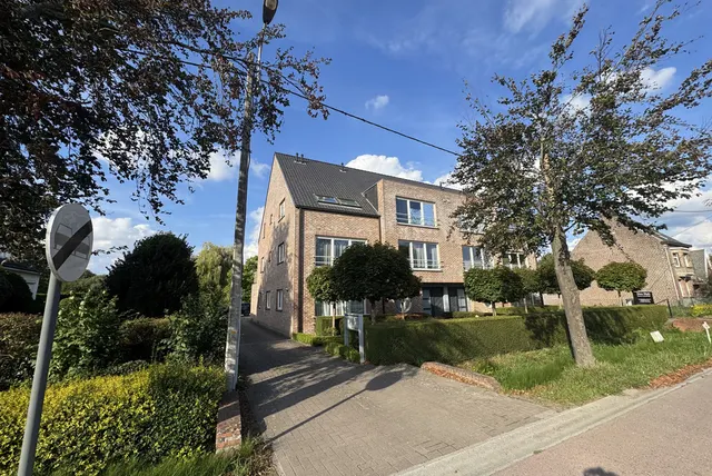 Appartement te huur in Erpe-Mere – 1/10