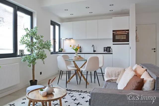 Appartement à vendre à Mortsel – 1/8