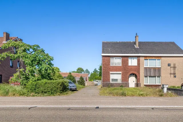 Huis te koop in Maaseik – 1/10