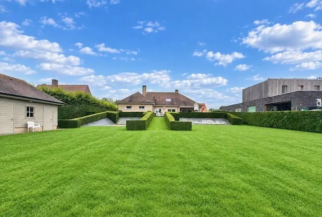 Villa te koop in Kruisem – 1/10