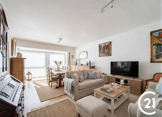 Appartement te koop in La Louvière – 1/10